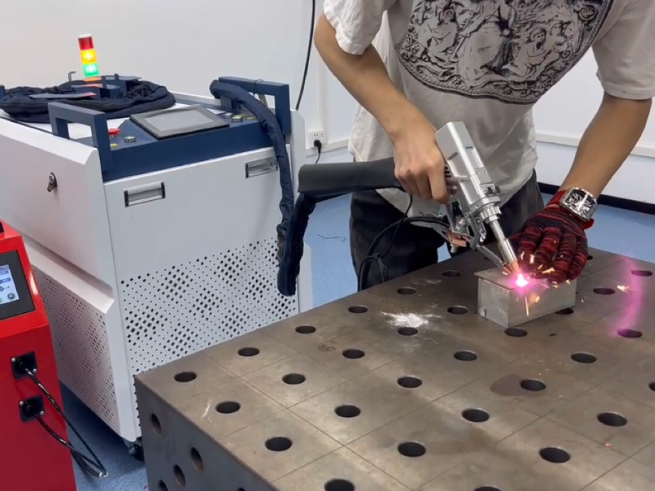 Laser Welding Machine