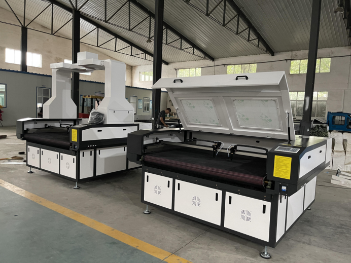 What are the advantages of fabric laser cutting machines?